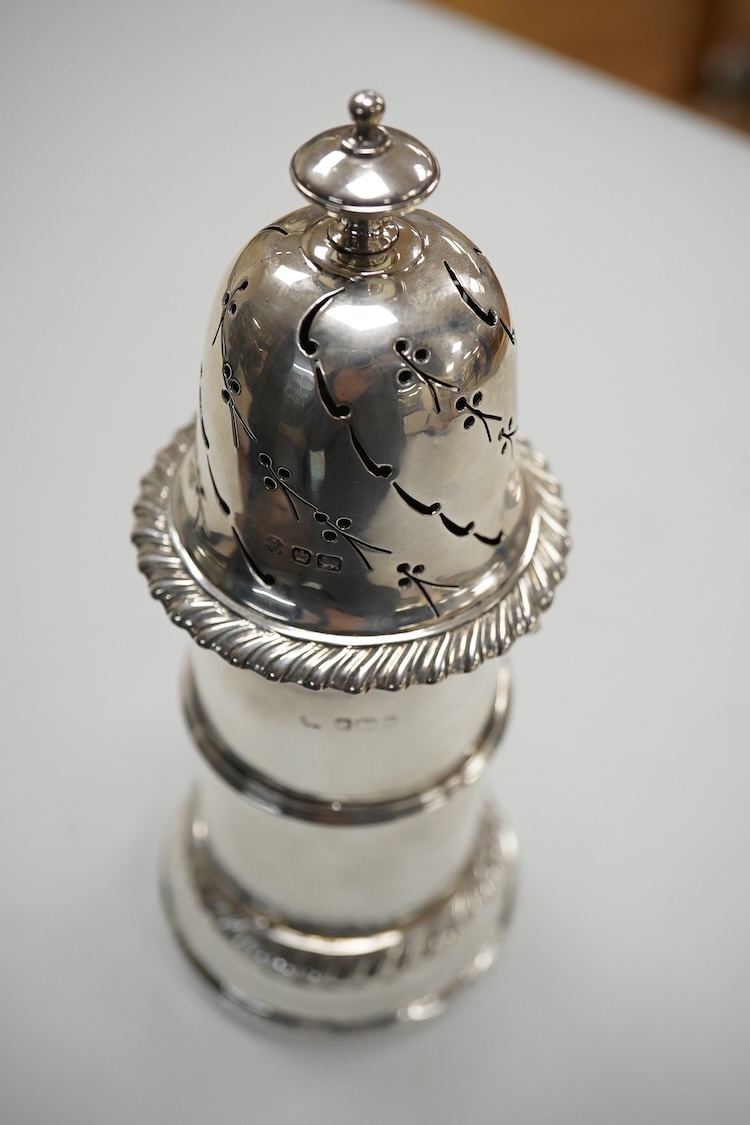 A late Victorian silver sugar caster, with gadrooned borders, William Hutton & Sons, Sheffield, 1899, 19cm, 8.8oz.